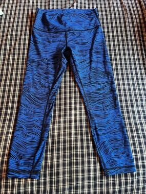 lululemon athletica Blue & Black Striped Leggings